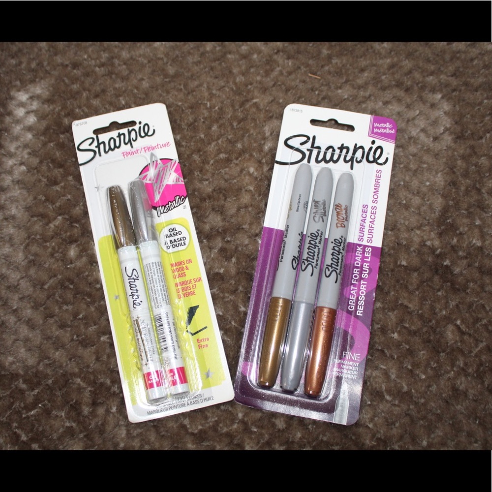 (2) sharpie marker packs